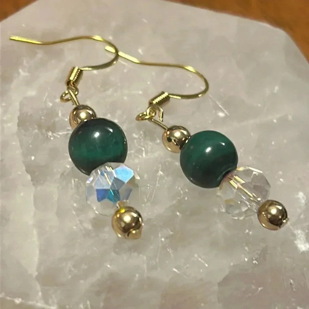 💚 Handmade malachite & gold tone hematite earrings ✨ - Picture 4 of 6